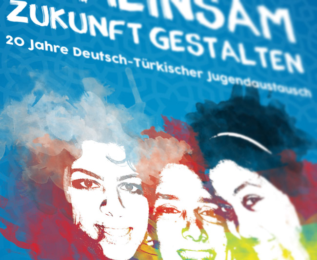 Zum 20-jährigen Bestehen des Deutsch-Türkischen Jugendaustausches haben wir eine farbenfrohe, freundliche Broschüre erstellt.